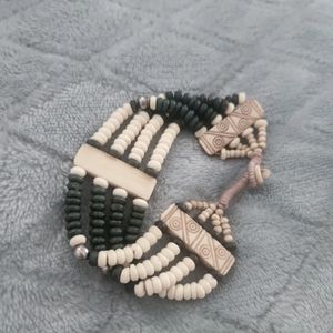 Wood Beaded Bracelet